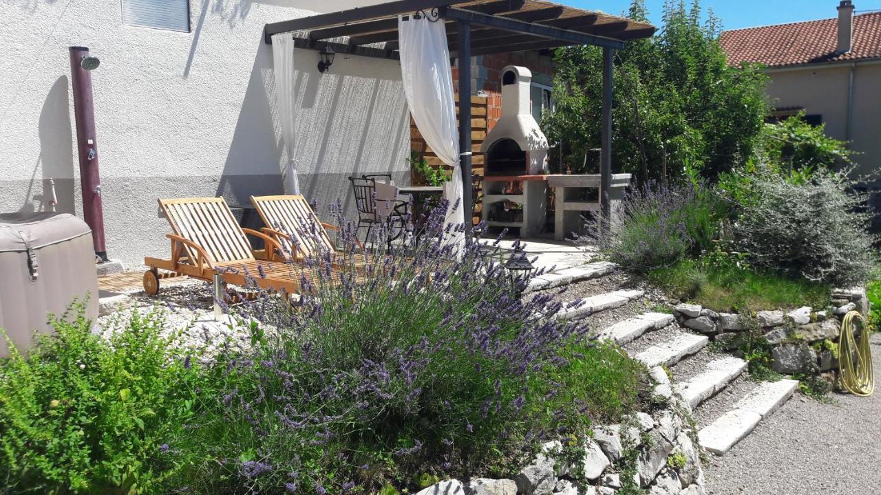 Holiday Home Ivana Pasjak المظهر الخارجي الصورة
